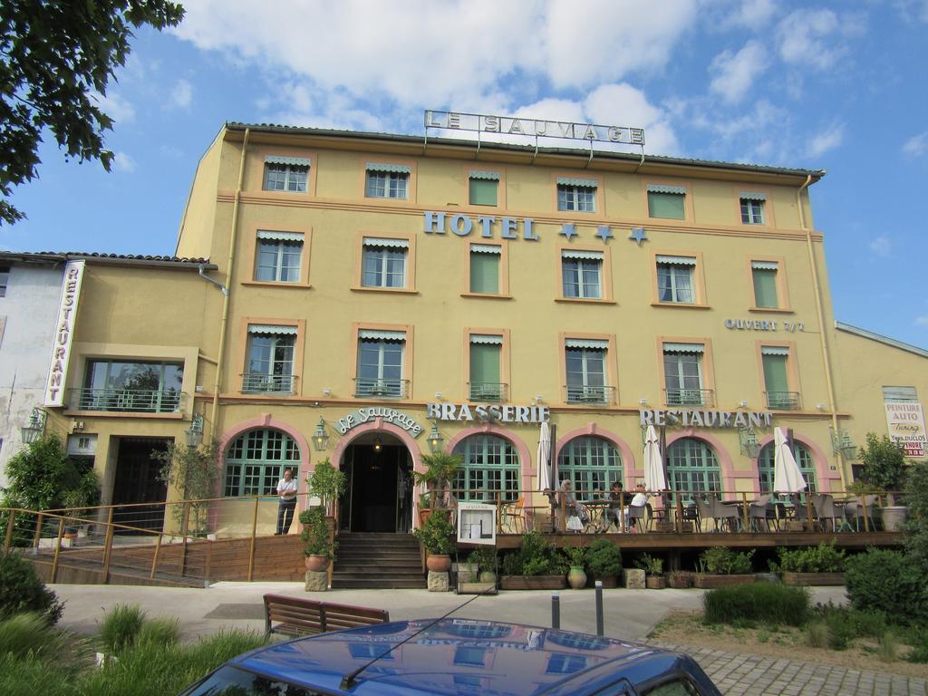 Hotel Le Sauvage ตูร์นุส ภายนอก รูปภาพ