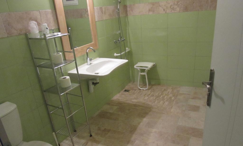 Hotel Le Sauvage ตูร์นุส ห้อง รูปภาพ