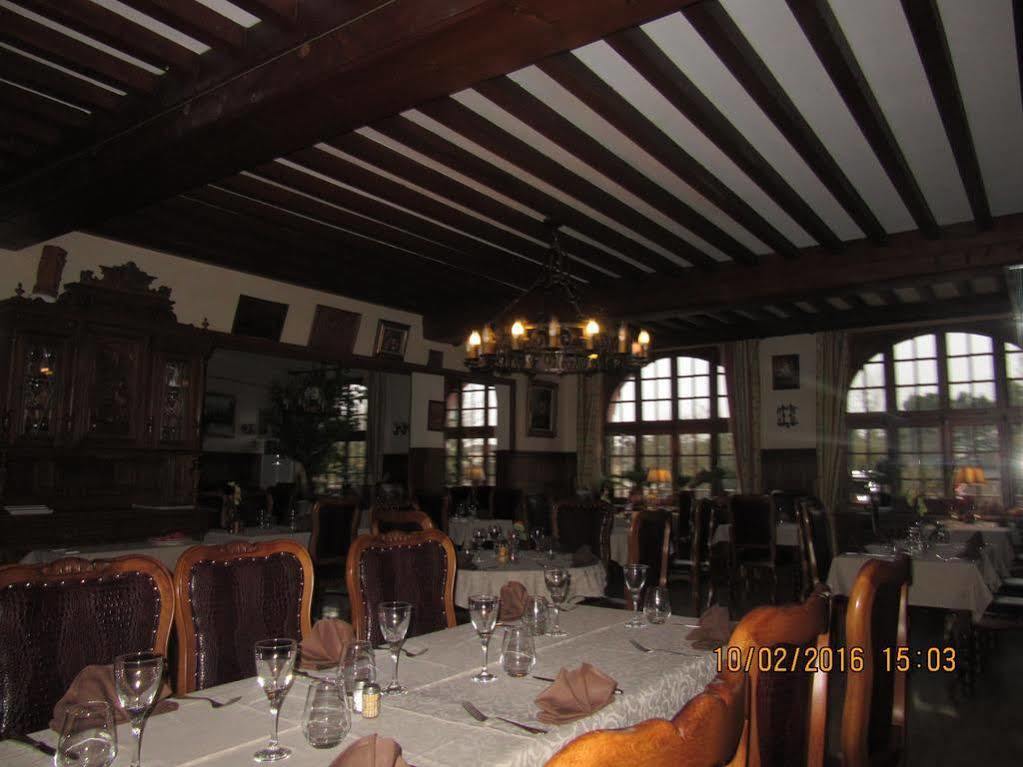 Hotel Le Sauvage ตูร์นุส ภายนอก รูปภาพ