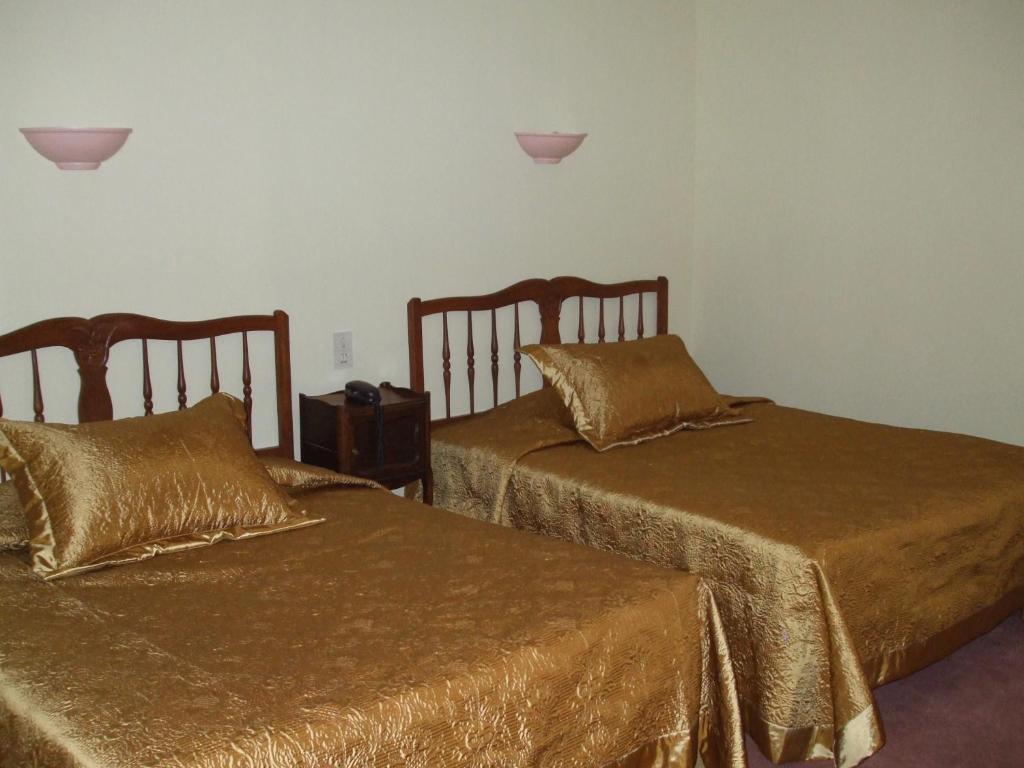 Hotel Le Sauvage ตูร์นุส ห้อง รูปภาพ